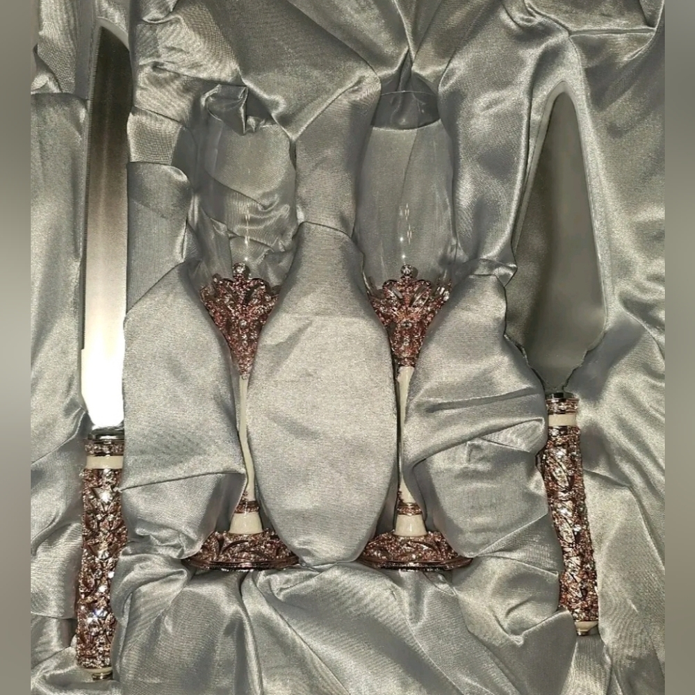 New Rare Rose Gold Wedding Set By Lucky Collections, Glasses, Servers